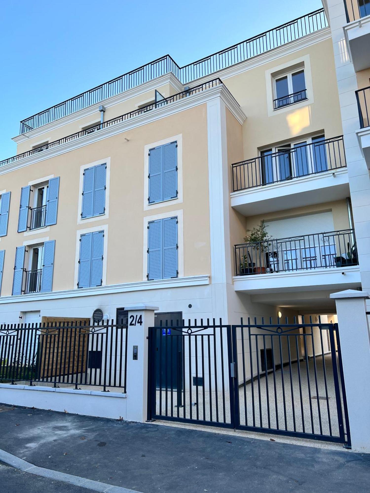 Elegant Appartement Minimaliste Entre Paris Et Disney Noisy-le-Grand Esterno foto